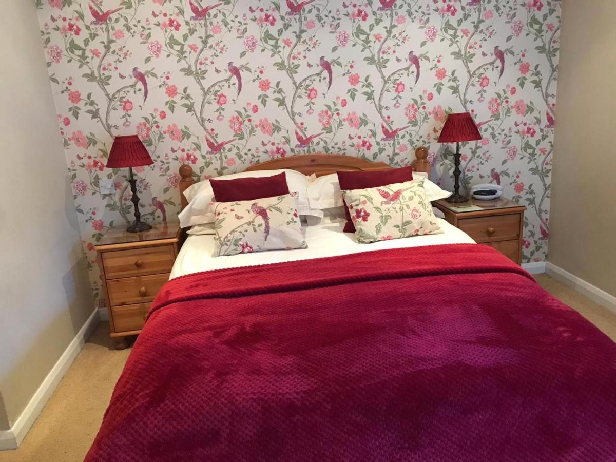 West Lodge Hotel Aylesbury  Eksteriør billede
